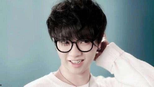 爱豆吃瓜娱乐酱华晨宇,从“火星人”到争议焦点，娱乐圈的蜕变之路