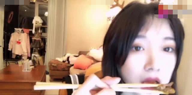 吃瓜娱乐酱那一瞬间